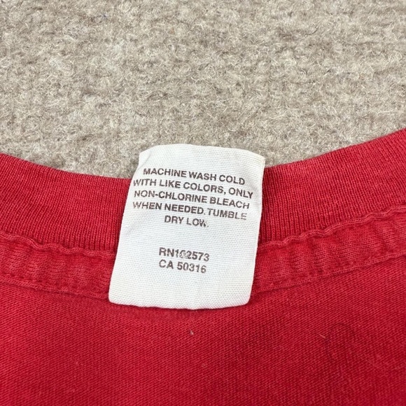 Vintage Hollister T Shirt Men's Size L Red Short Sleeve Crew Neck Y2K Tee - Picture 3 of 7